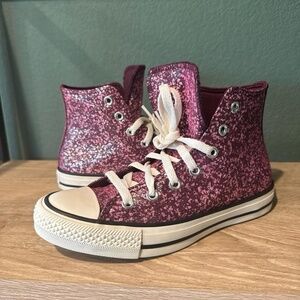 Glitter converse